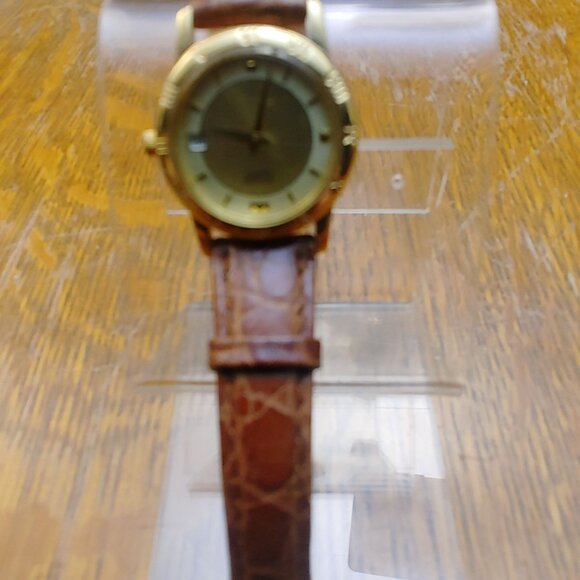 Citizen Quartz Watch Vintage Gold Tone Roman Numeral Face Date Brown Leather main image 5